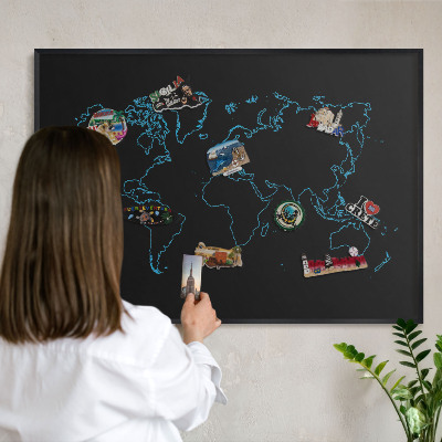 Pizarra magnética para colección de imanes con marco negro Mapa del mundo