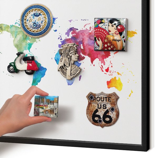 Pizarra magnética para colección de imanes con marco negro Mapa de colores