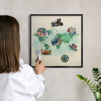 Pizarra magnética para colección de imanes con marco negro Mapa del mundo