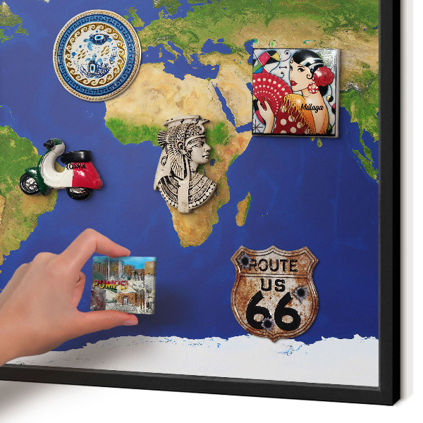 Pizarra magnética para colección de imanes con marco negro Cartografiando el mundo
