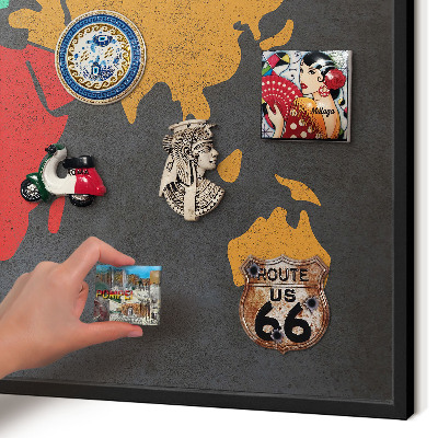 Pizarra magnética para colección de imanes con marco negro Mapa de colores