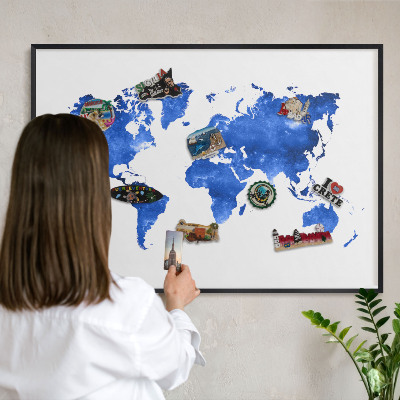 Pizarra magnética para colección de imanes con marco negro Mapa del mundo