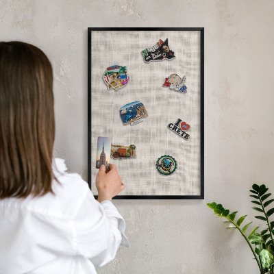 Pizarra magnética para colección de imanes con marco negro Elegancia sutil