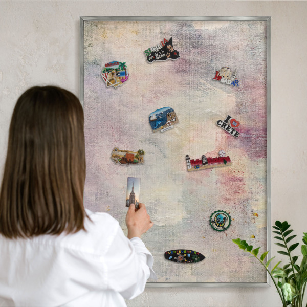 Pizarra magnética para souvenirs de viajes con marco plateado Abstracción en tonos pastel