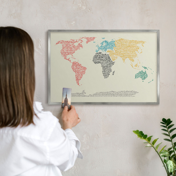 Pizarra magnética para souvenirs de viajes con marco plateado Mapa del mundo