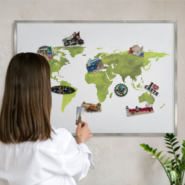 Pizarra magnética para souvenirs de viajes con marco plateado Mapa verde