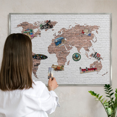 Pizarra magnética para souvenirs de viajes con marco plateado Mapa de ladrillos