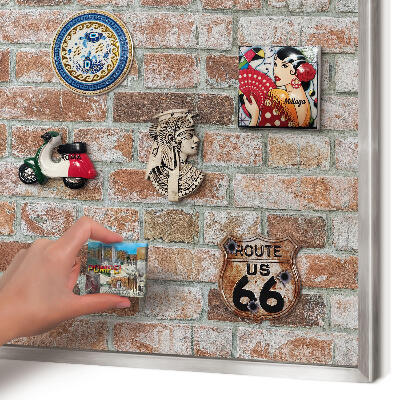 Pizarra magnética para souvenirs de viajes con marco plateado Muro de ladrillo