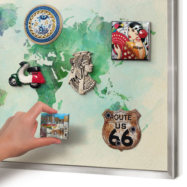Pizarra magnética para souvenirs de viajes con marco plateado Mapa del mundo