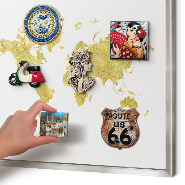 Pizarra magnética para souvenirs de viajes con marco plateado Mapa del mundo