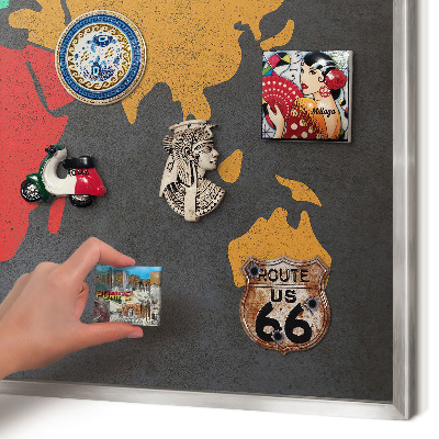 Pizarra magnética para souvenirs de viajes con marco plateado Mapa de colores