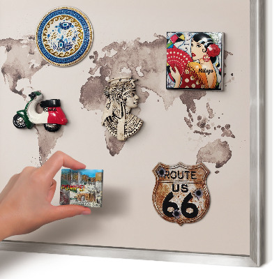 Pizarra magnética para souvenirs de viajes con marco plateado Mapa del mundo