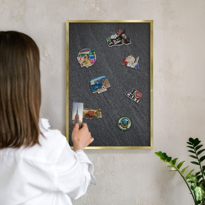 Tablero para imanes decorativo con marco dorado Textura gris