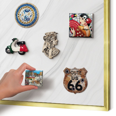 Pizarra magnética de pared en color oro Mármol sutil