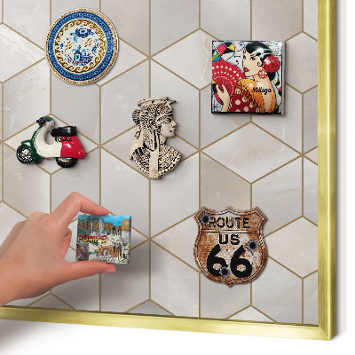 Pizarra magnética de pared en color oro Fondo cúbico