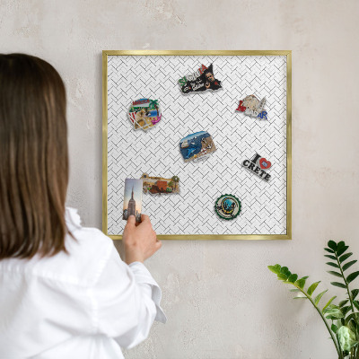 Tablero para imanes decorativo con marco dorado Espiga blanca