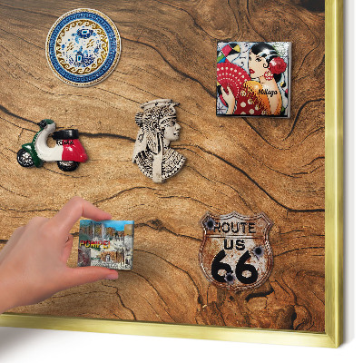Tablero para imanes decorativo con marco dorado Veta de madera