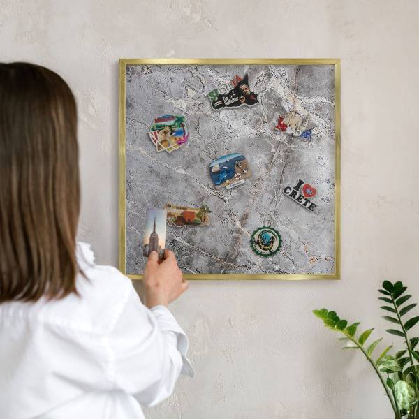 Pizarra magnética de pared en color oro Mármol estampado