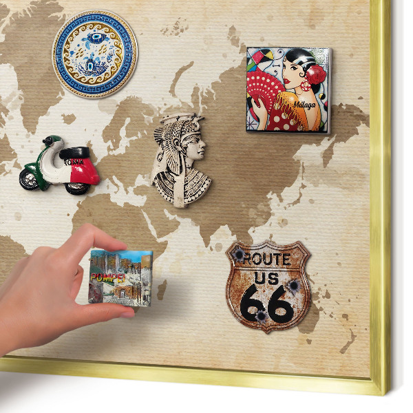 Pizarra magnética de pared en color oro Mapa del mundo