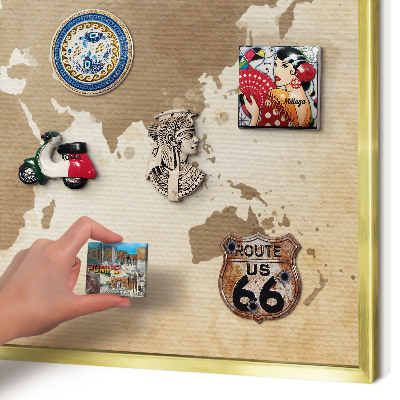 Pizarra magnética de pared en color oro Mapa del mundo