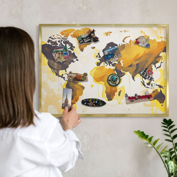 Pizarra magnética de pared en color oro Mapa del mundo