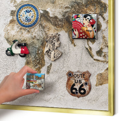 Pizarra magnética de pared en color oro Mapa de relieve