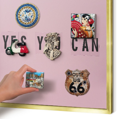 Pizarra magnética de pared en color oro Motivación cada día