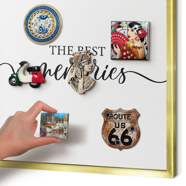Tablero para imanes decorativo con marco dorado Recuerdos inspiradores