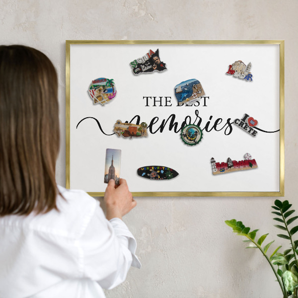 Tablero para imanes decorativo con marco dorado Recuerdos inspiradores
