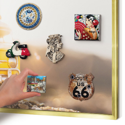 Pizarra magnética de pared en color oro Viajes retro