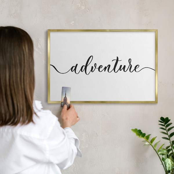 Tablero para imanes decorativo con marco dorado Aventura escrita