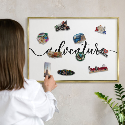 Tablero para imanes decorativo con marco dorado Aventura escrita
