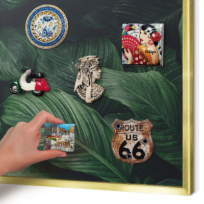 Tablero para imanes decorativo con marco dorado El verdor de la naturaleza