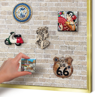 Pizarra magnética de pared en color oro Patrón de ladrillo
