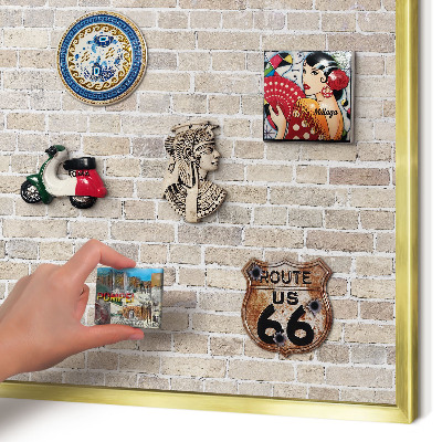 Pizarra magnética de pared en color oro Patrón de ladrillo
