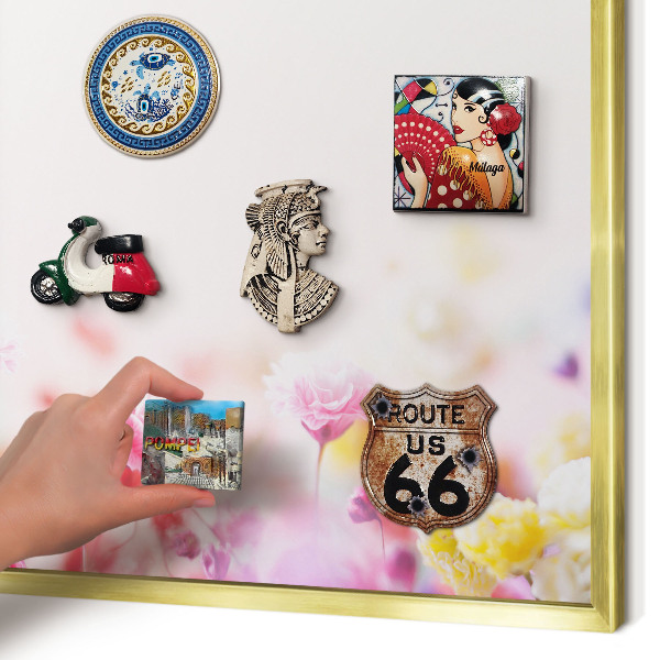 Tablero para imanes decorativo con marco dorado Flores en tonos pastel