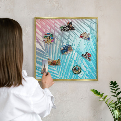 Tablero para imanes decorativo con marco dorado Elegancia tropical