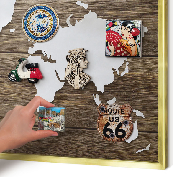 Pizarra magnética de pared en color oro Mapa de madera