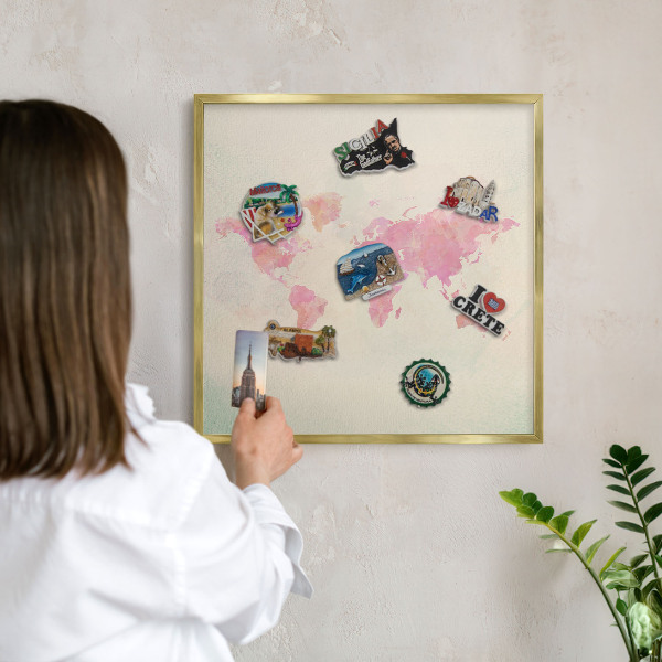 Pizarra magnética de pared en color oro Mapa del mundo