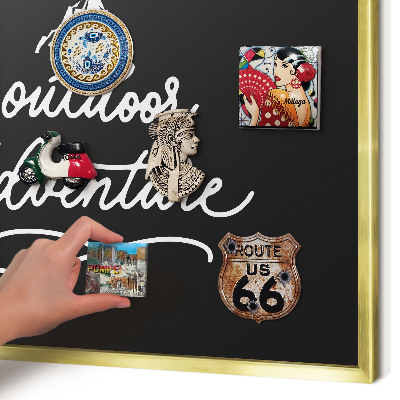 Tablero para imanes decorativo con marco dorado Aventura al aire libre