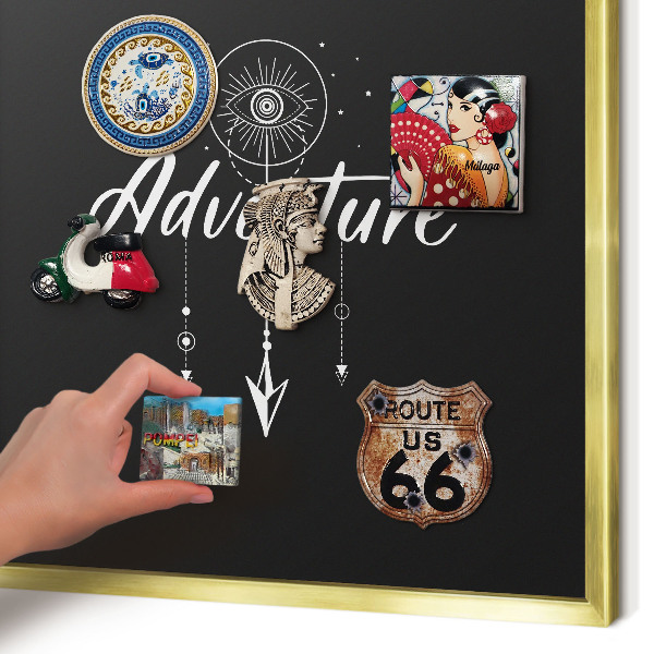 Tablero para imanes decorativo con marco dorado La aventura te espera