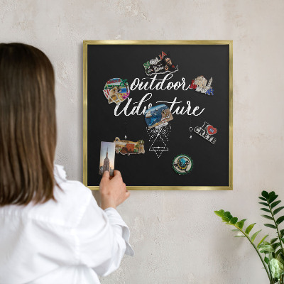 Tablero para imanes decorativo con marco dorado Aventura al aire libre