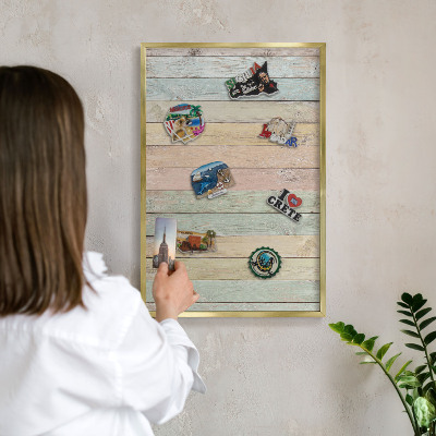 Pizarra magnética de pared en color oro Tablas rústicas