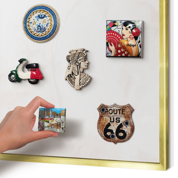 Pizarra magnética de pared en color oro Elegancia del mármol