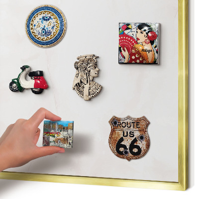 Pizarra magnética de pared en color oro Elegancia del mármol