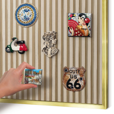 Tablero para imanes decorativo con marco dorado Listones de madera