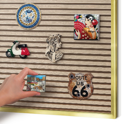 Pizarra magnética de pared en color oro Estructura tranquila