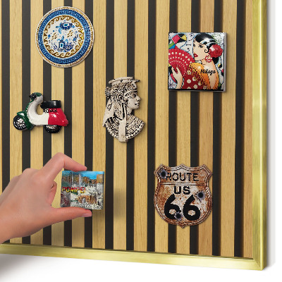 Pizarra magnética de pared en color oro Ritmos de madera