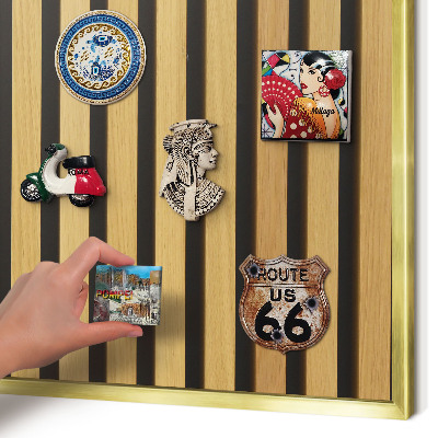 Pizarra magnética de pared en color oro Ritmos de madera