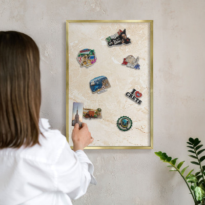 Tablero para imanes decorativo con marco dorado Mármol delicado
